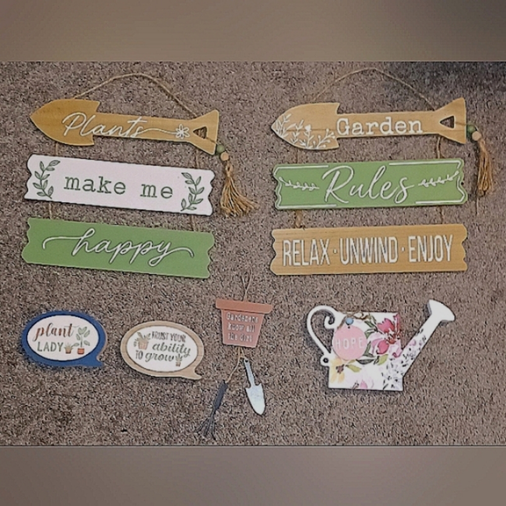 Garden Planter bundle wooden hanging signs and word blocks 6 items - Picture 6 of 6